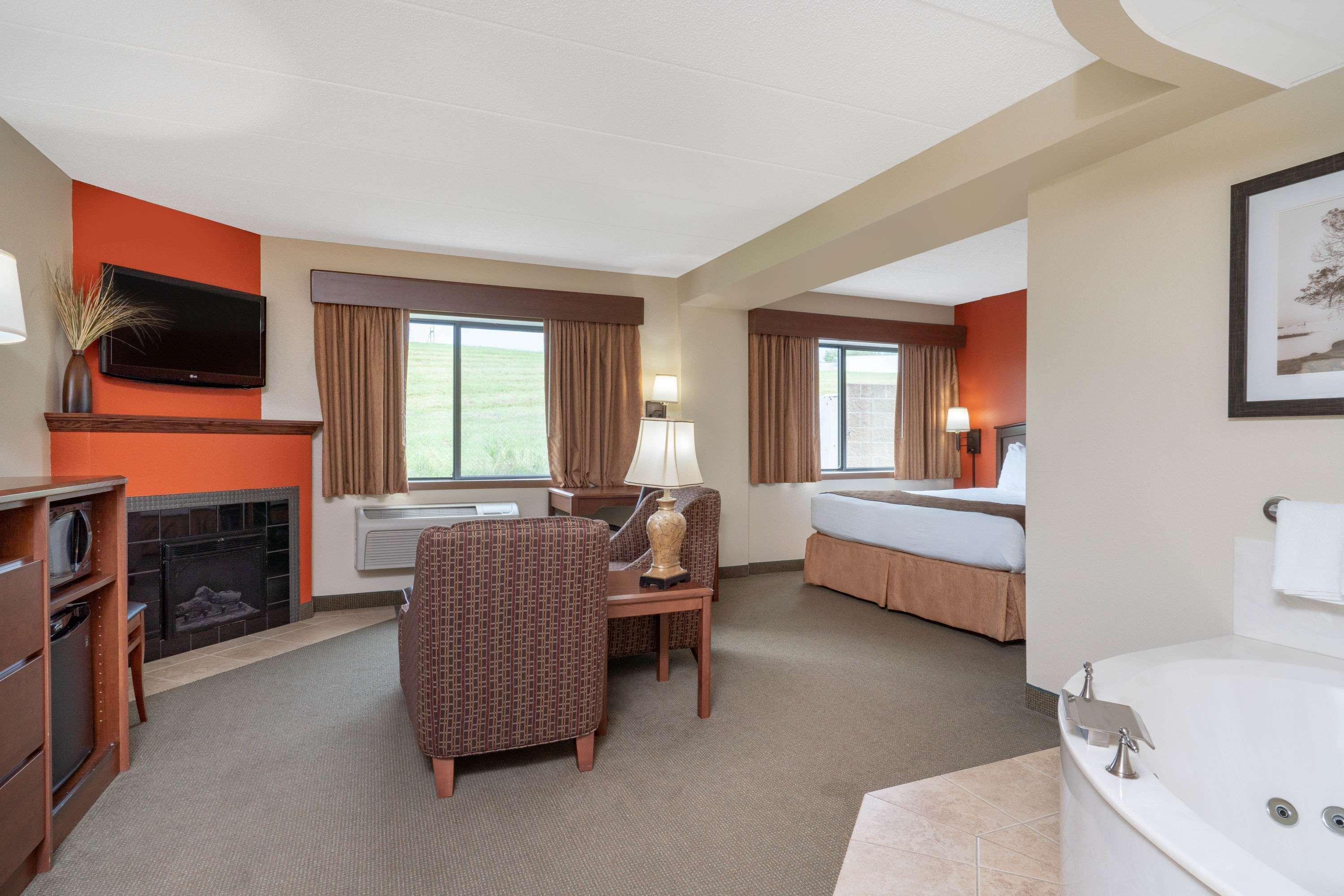 Americinn By Wyndham Sauk Centre Ngoại thất bức ảnh