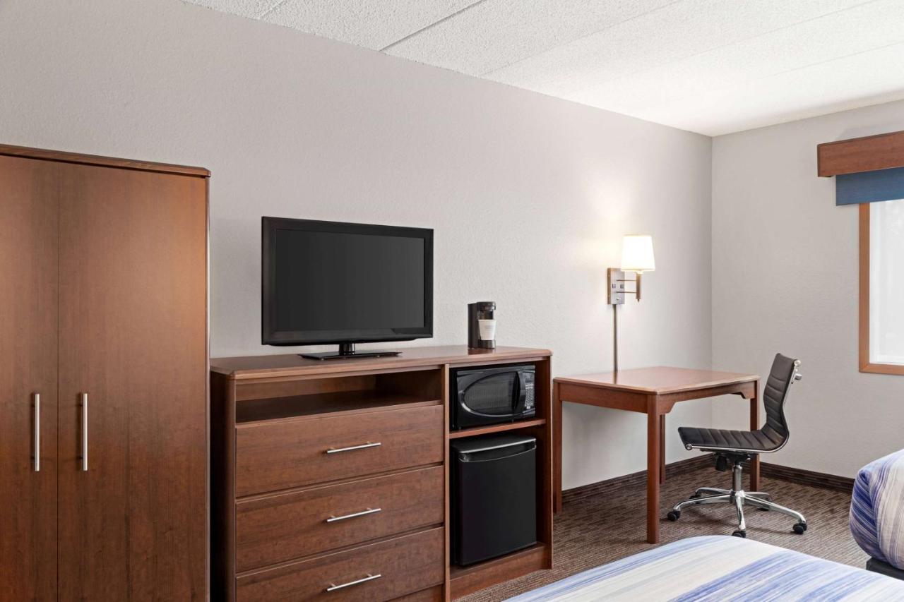 Americinn By Wyndham Sauk Centre Ngoại thất bức ảnh