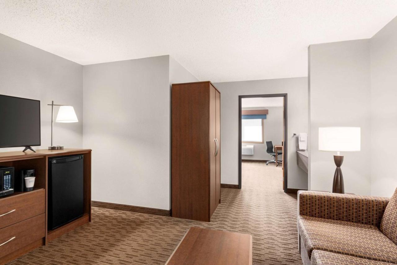 Americinn By Wyndham Sauk Centre Ngoại thất bức ảnh