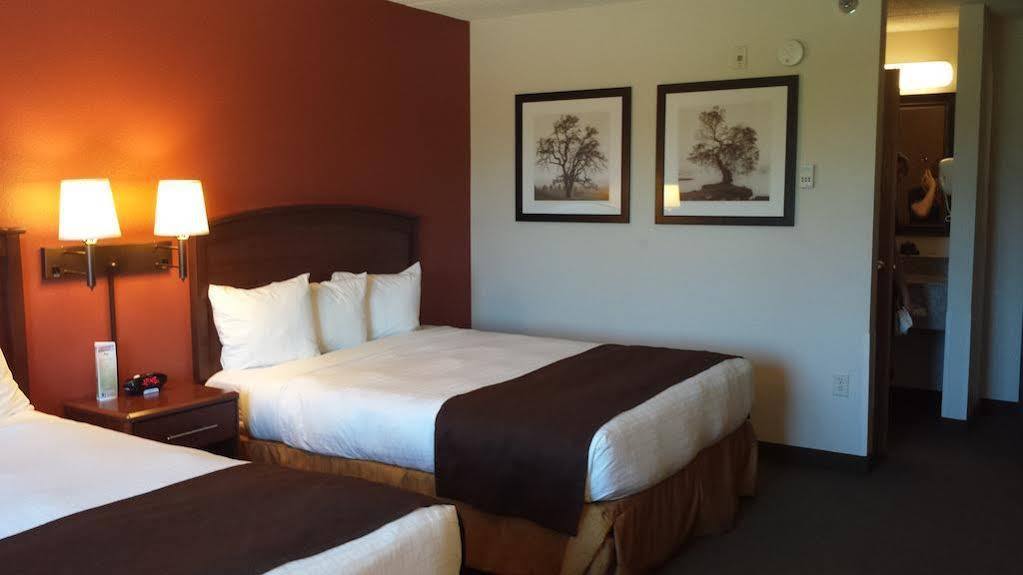 Americinn By Wyndham Sauk Centre Ngoại thất bức ảnh
